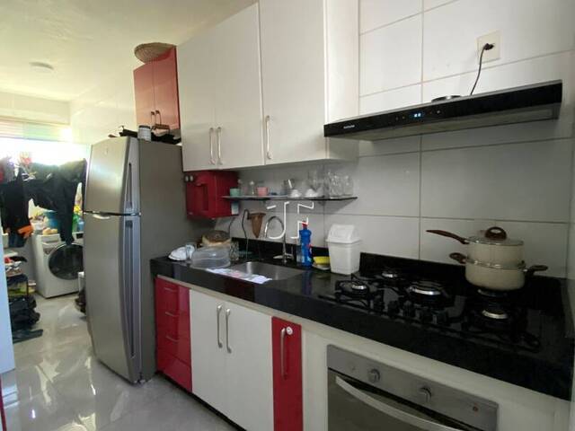 #627 - Apartamento para Venda em Santana do Paraíso - MG