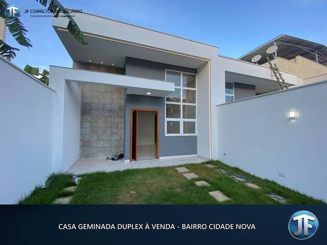 #679 - Casa para Venda em Santana do Paraíso - MG
