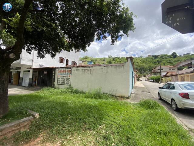 #695 - Casa para Venda em Ipatinga - MG - 2