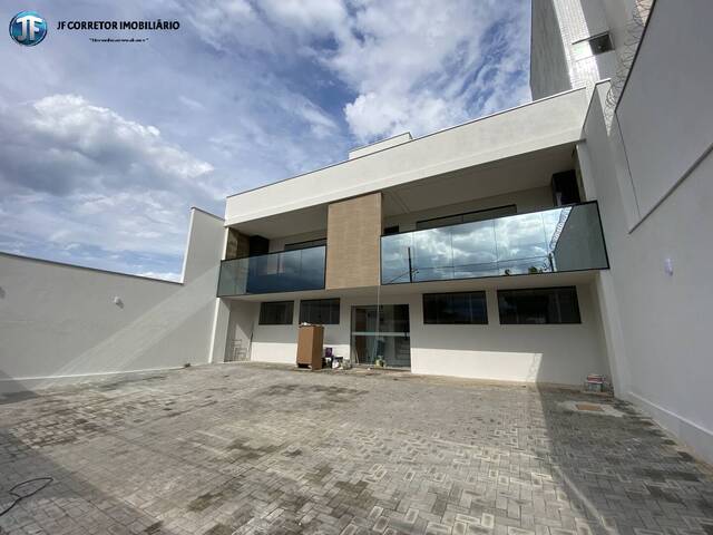 #375 - Apartamento para Venda em Santana do Paraíso - MG