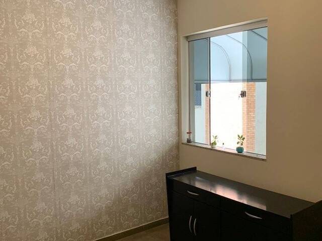 #1004 - Apartamento para Venda em Ipatinga - MG - 2