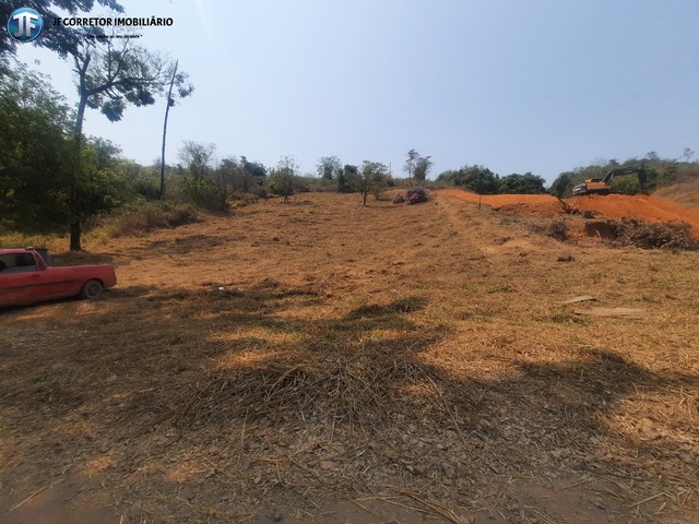 #1018 - Terreno para Venda em Santana do Paraíso - MG - 2