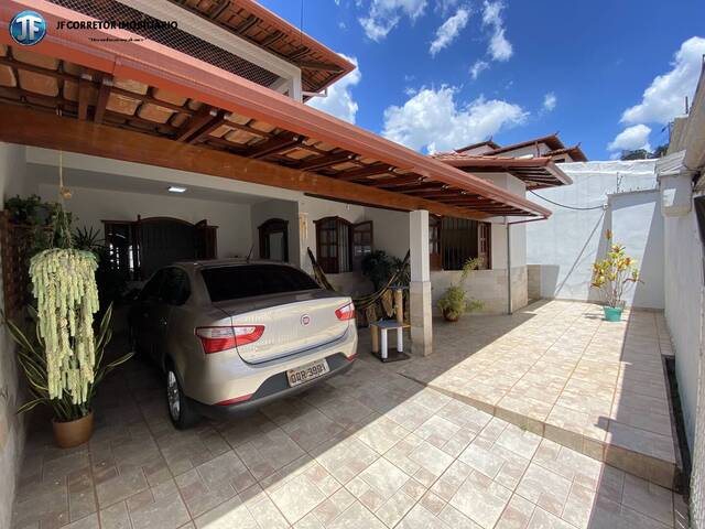 #1019 - Casa para Venda em Ipatinga - MG - 1