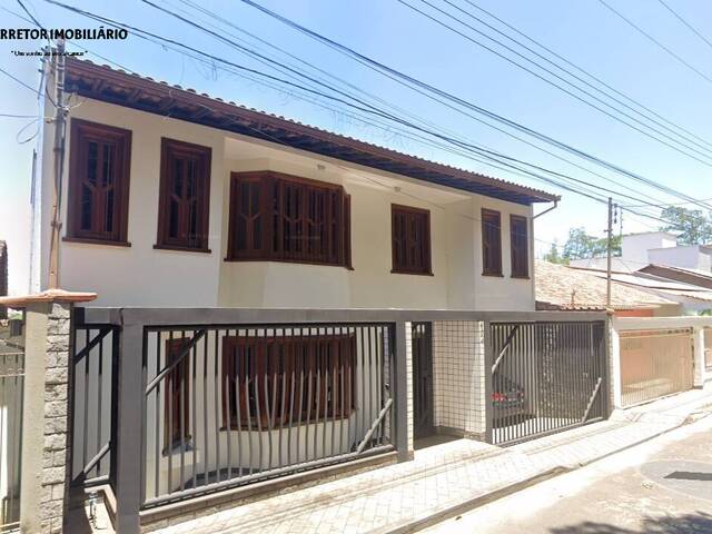 #1054 - Casa para Venda em Ipatinga - MG - 1
