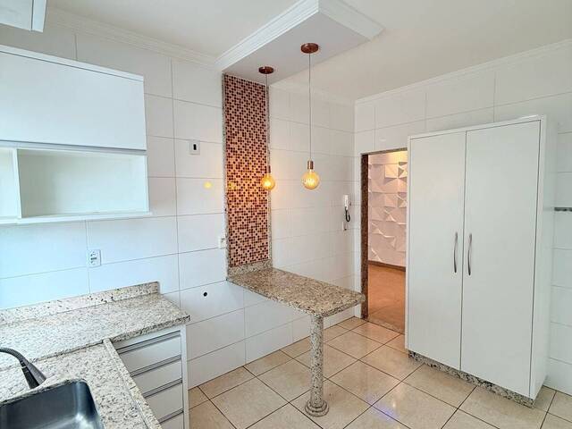#1055 - Apartamento para Venda em Ipatinga - MG - 2