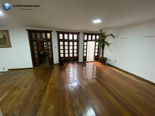 #1087 - Casa para Venda em Ipatinga - MG - 2