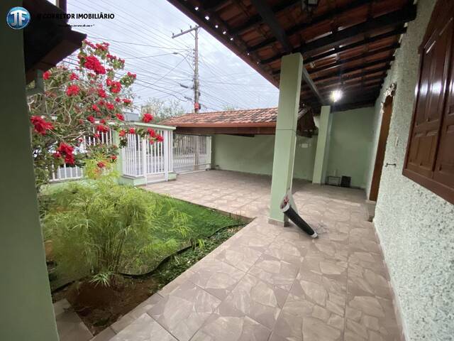 #1109 - Casa para Venda em Ipatinga - MG - 2