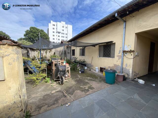#1120 - Casa para Venda em Ipatinga - MG - 1