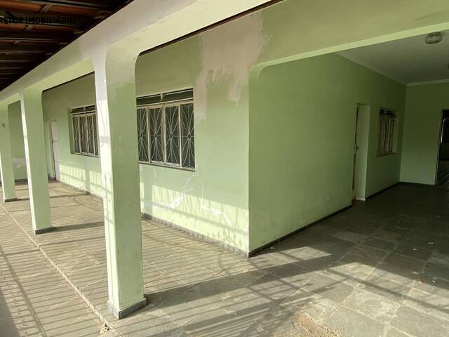 #1159 - Casa para Venda em Ipatinga - MG - 2