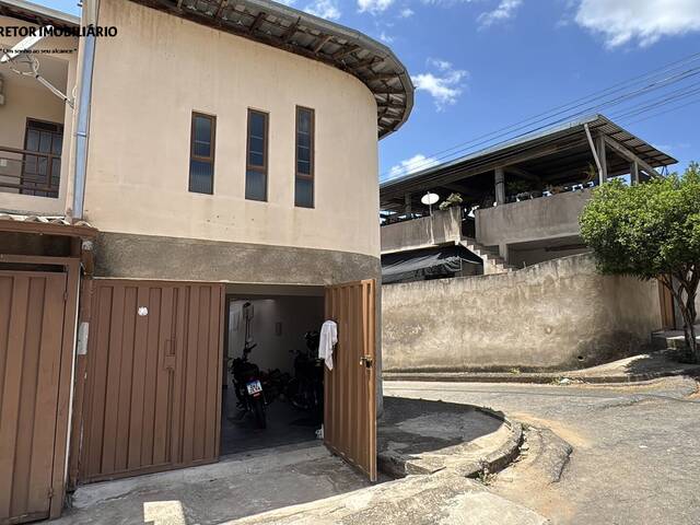 #1198 - Casa para Venda em Ipatinga - MG - 1
