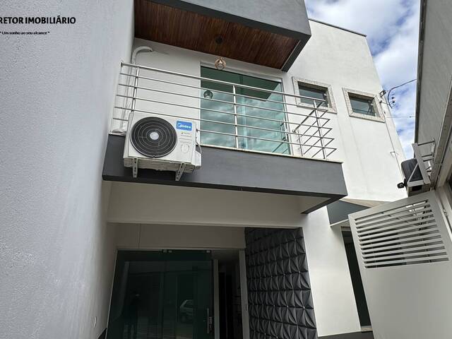#1221 - Casa para Venda em Santana do Paraíso - MG - 1
