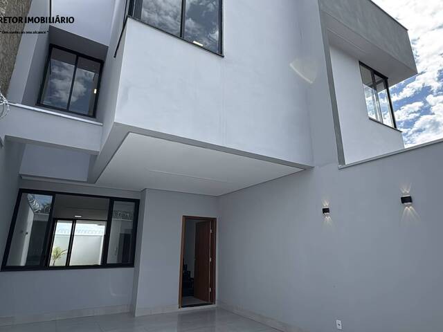 #1225 - Casa para Venda em Santana do Paraíso - MG - 1