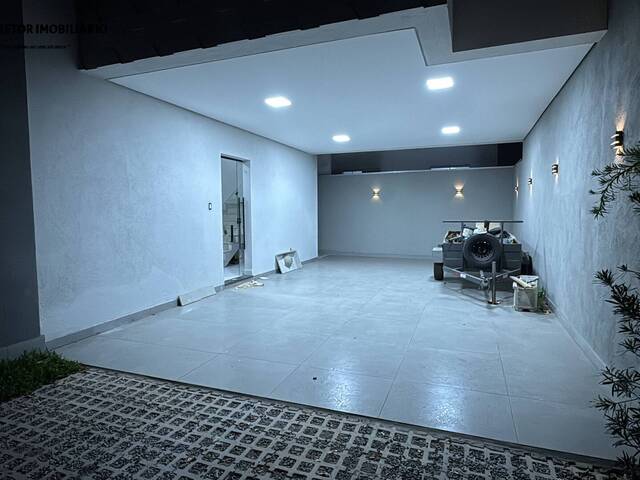 #1229 - Casa para Venda em Santana do Paraíso - MG - 2