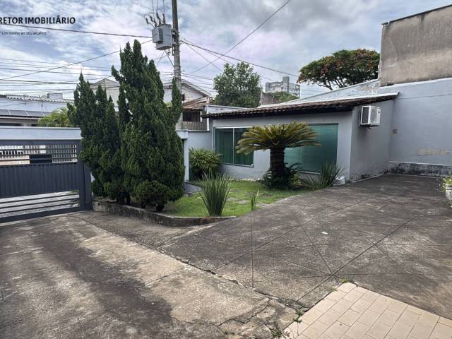 #1239 - Casa para Venda em Ipatinga - MG - 2