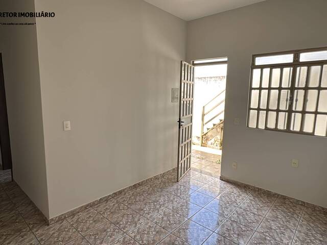 Casa para Venda em Santana do Paraíso - 4