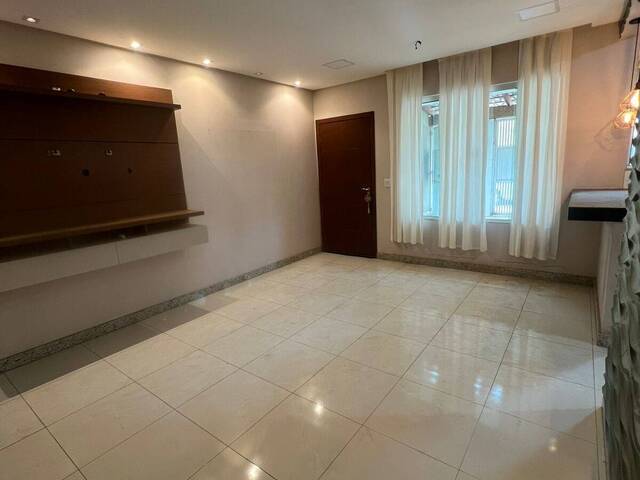 #1281 - Casa para Venda em Santana do Paraíso - MG - 2