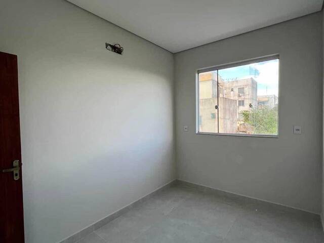 #1287 - Casa para Venda em Santana do Paraíso - MG - 3