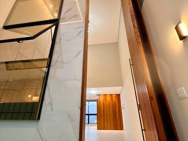 #1291 - Casa para Venda em Ipatinga - MG - 2