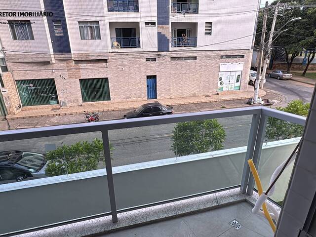 #1300 - Apartamento para Venda em Ipatinga - MG - 3