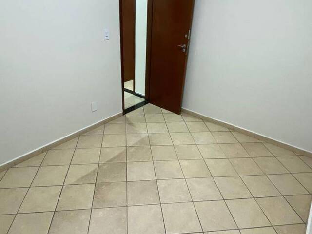 Apartamento para Venda em Ipatinga - 4