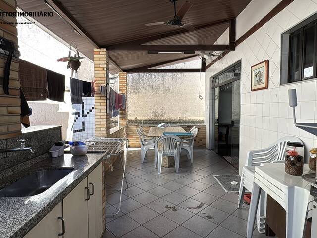 #1335 - Casa para Venda em Ipatinga - MG - 1