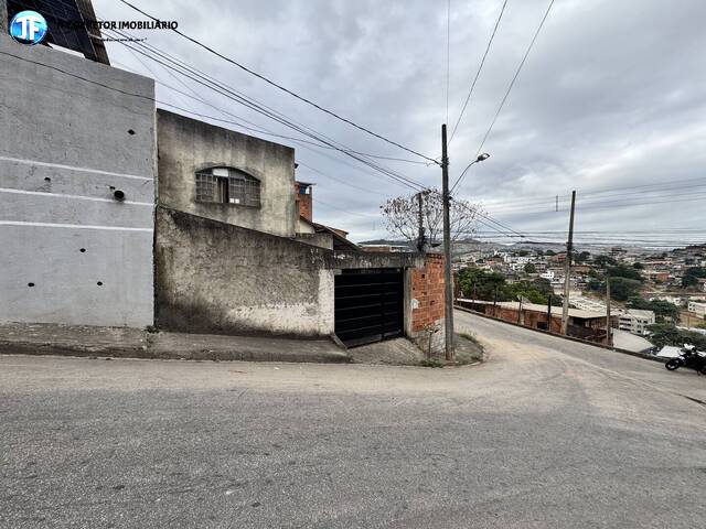 #1336 - Casa para Venda em Ipatinga - MG - 2