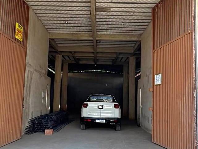 #1358 - Sala para Venda em Caratinga - MG
