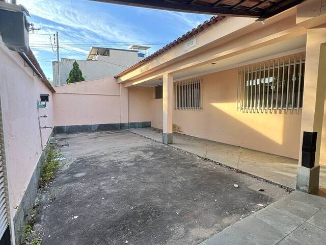 #1364 - Casa para Venda em Ipatinga - MG - 1