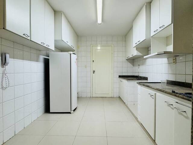 #1371 - Apartamento para Venda em Ipatinga - MG - 2