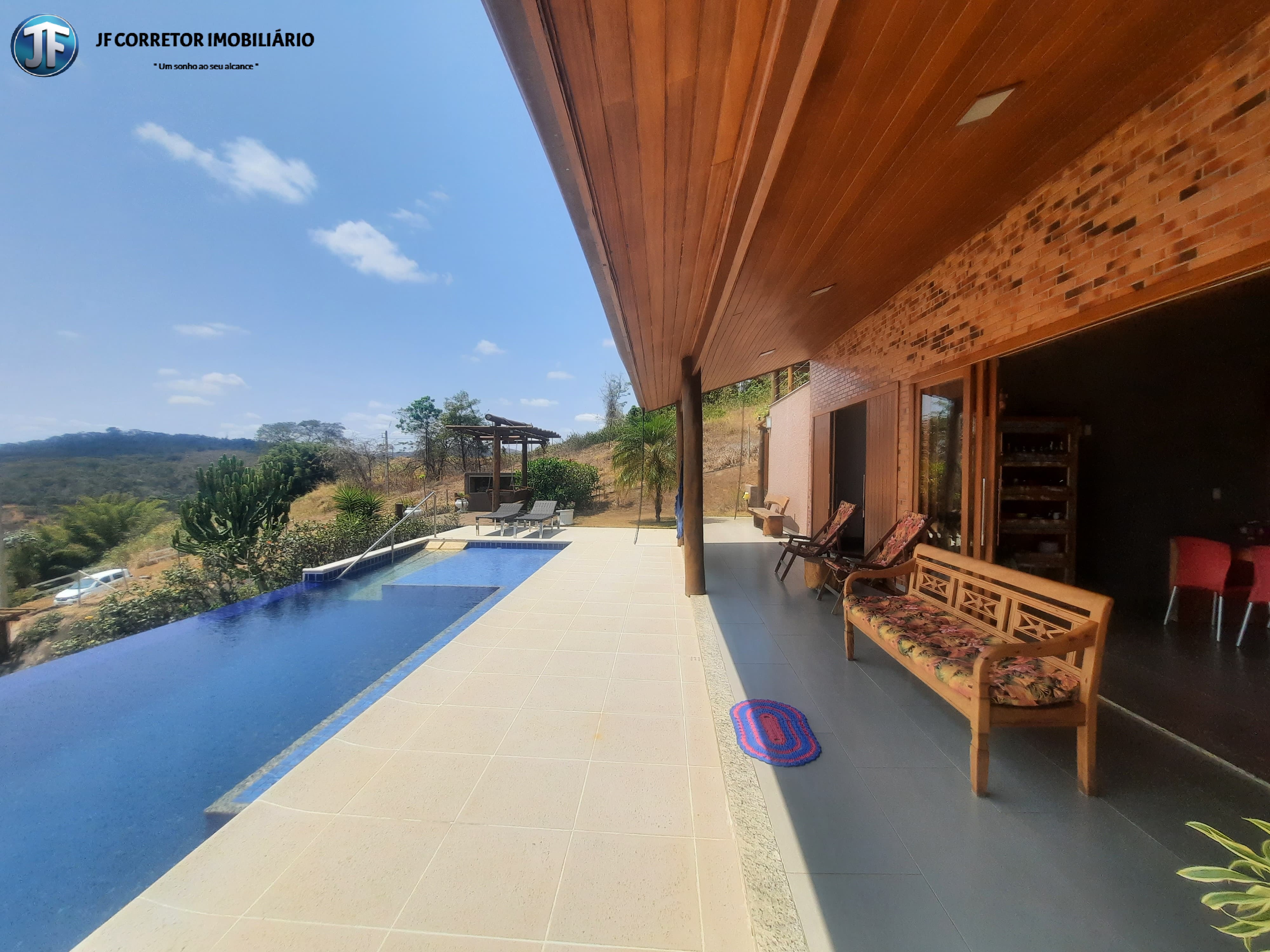 Chácara à venda com 4 quartos, 250m² - Foto 5