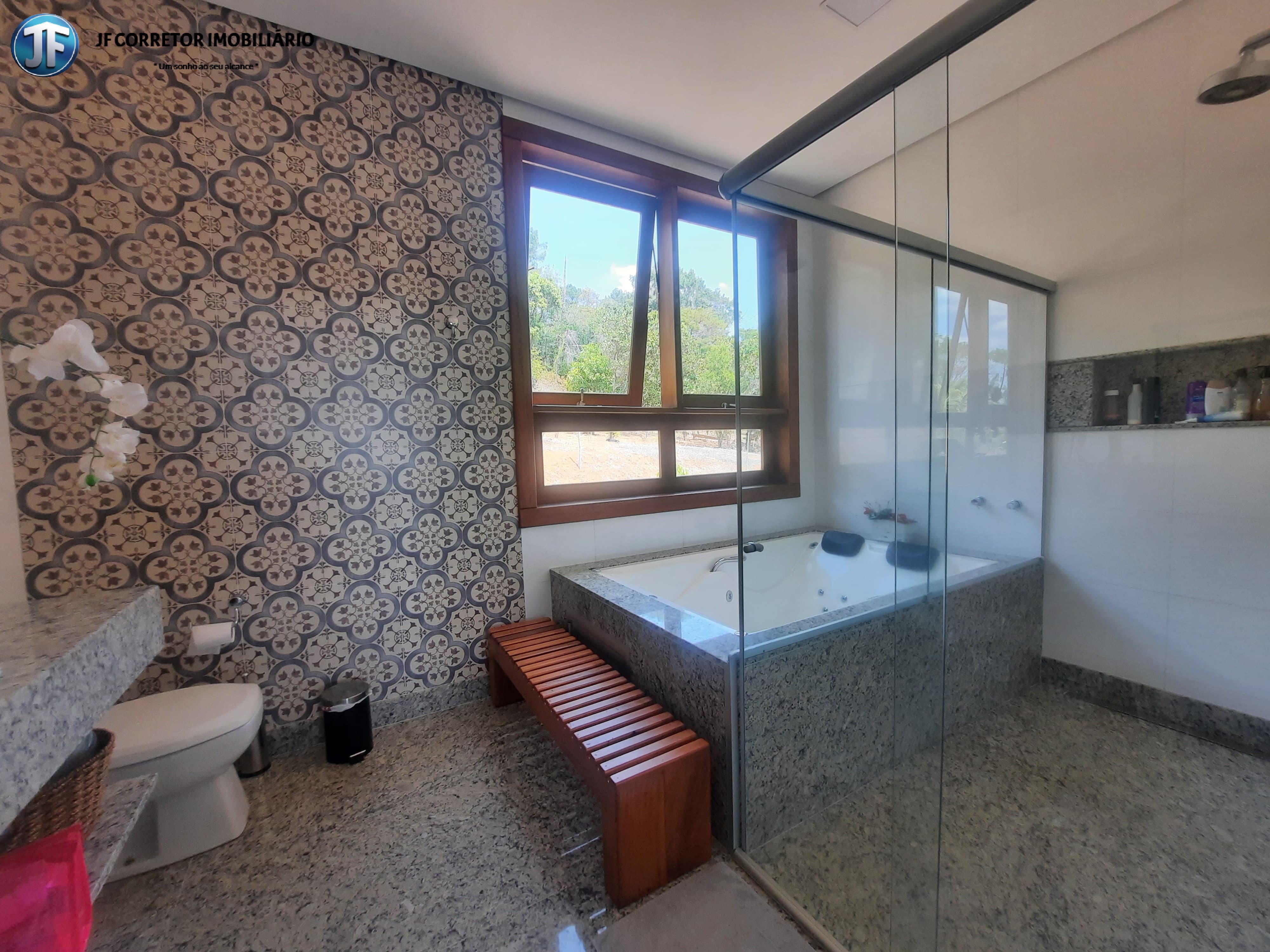 Chácara à venda com 4 quartos, 250m² - Foto 11