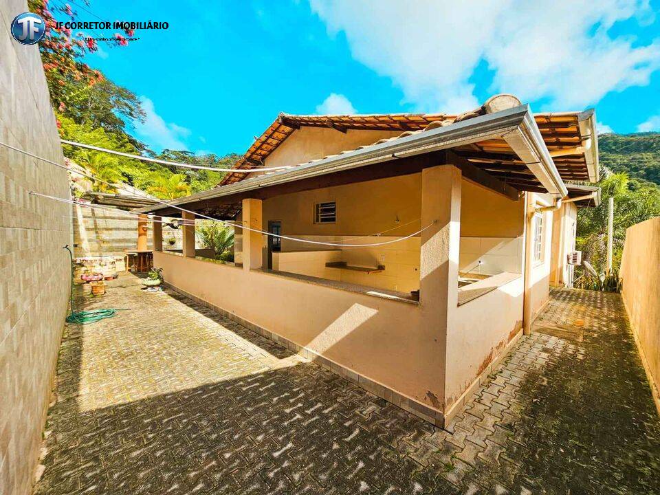 Chácara à venda com 5 quartos, 400m² - Foto 4