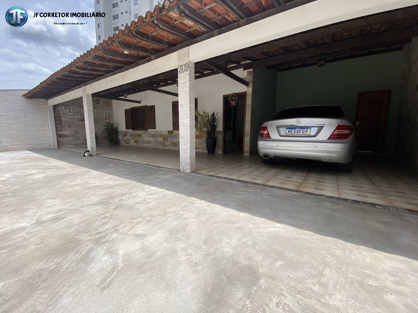 Casa, 3 quartos, 253 m² - Foto 2