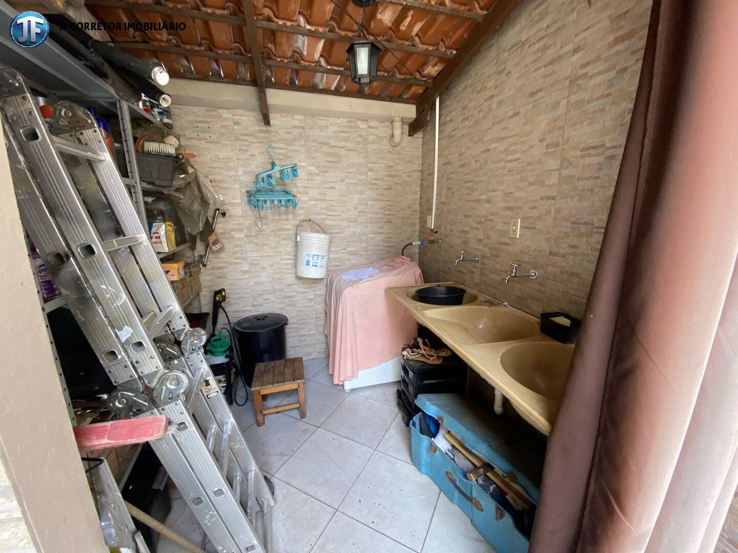 Casa, 3 quartos, 253 m² - Foto 24