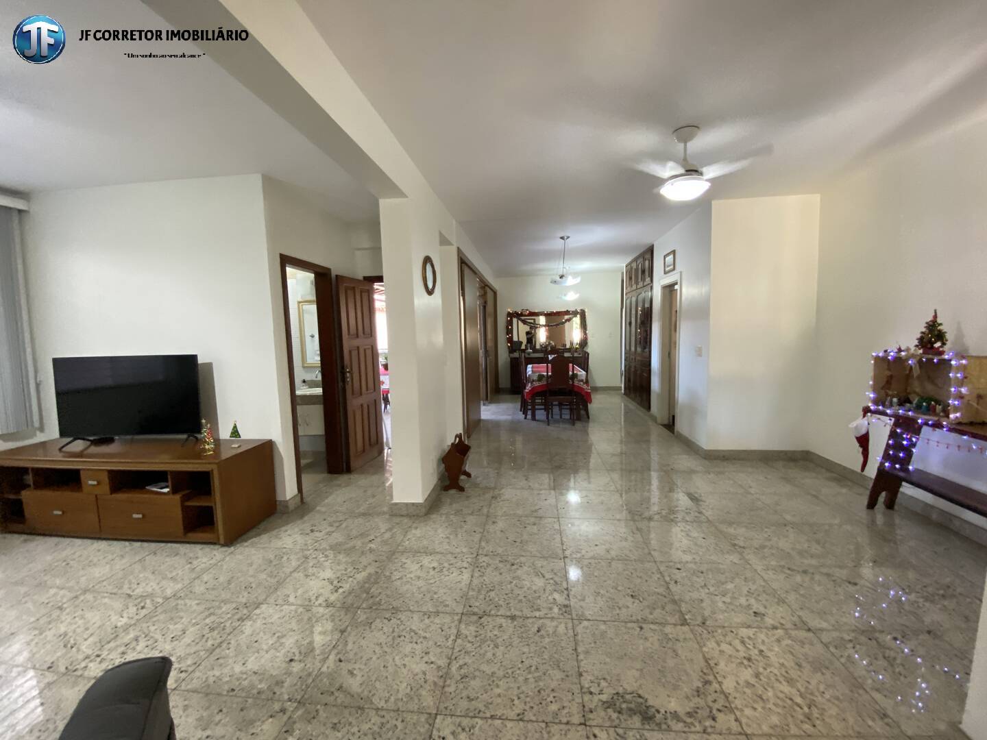 Casa, 4 quartos, 250 m² - Foto 8