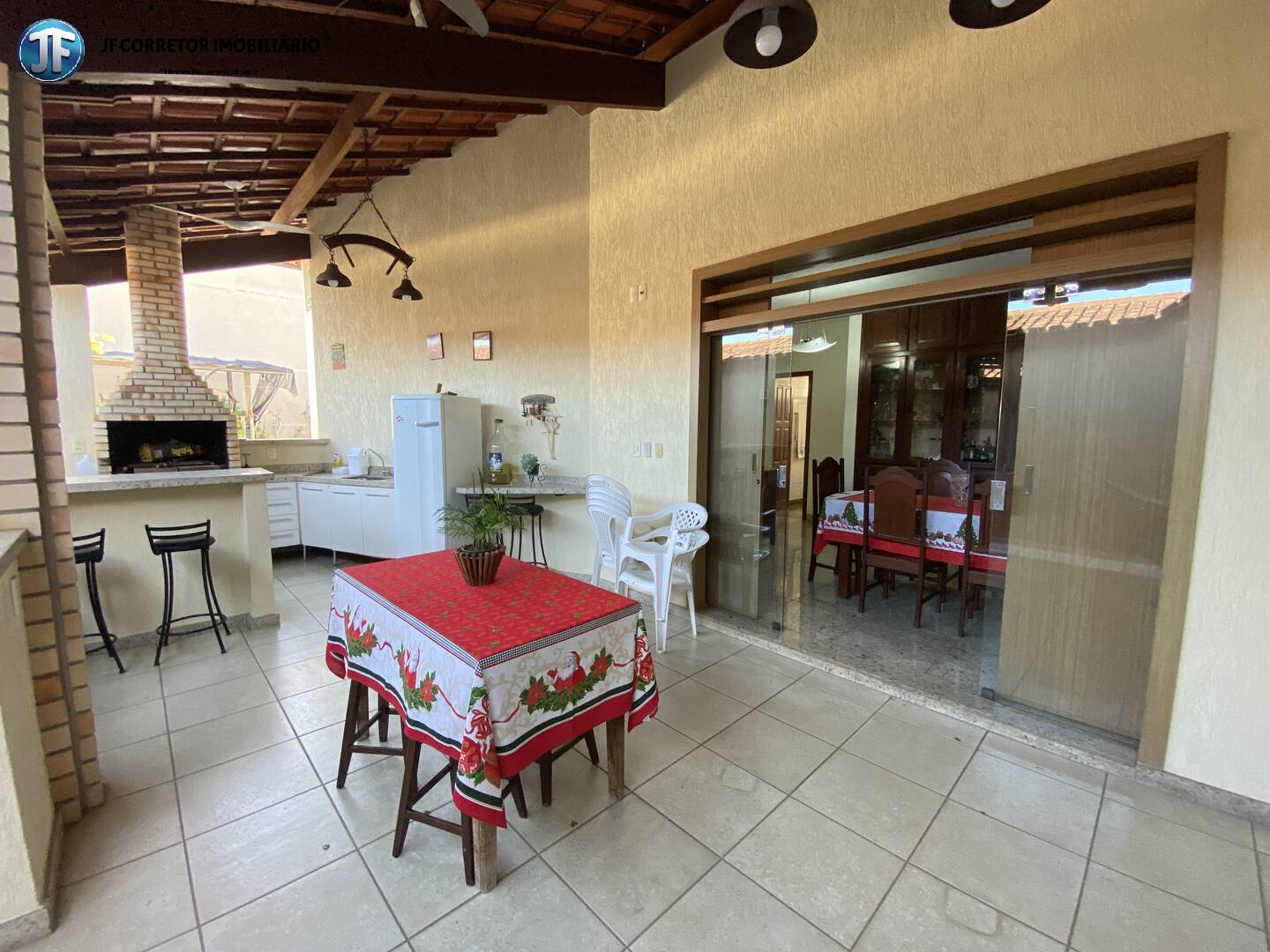 Casa, 4 quartos, 250 m² - Foto 34