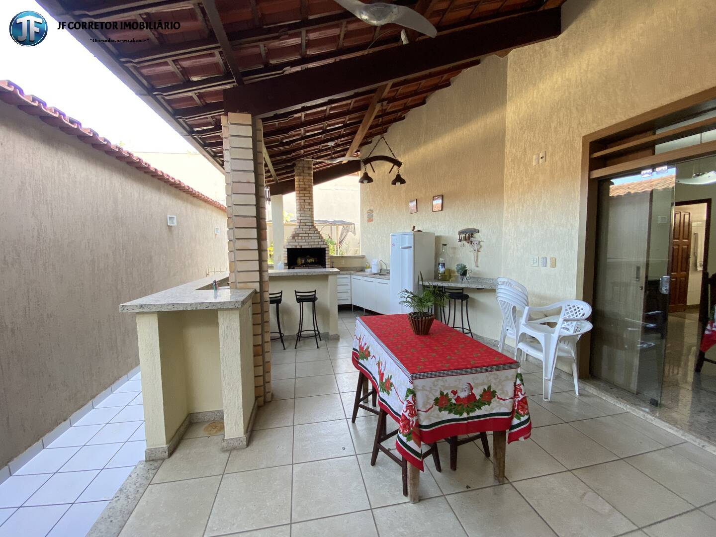 Casa, 4 quartos, 250 m² - Foto 35