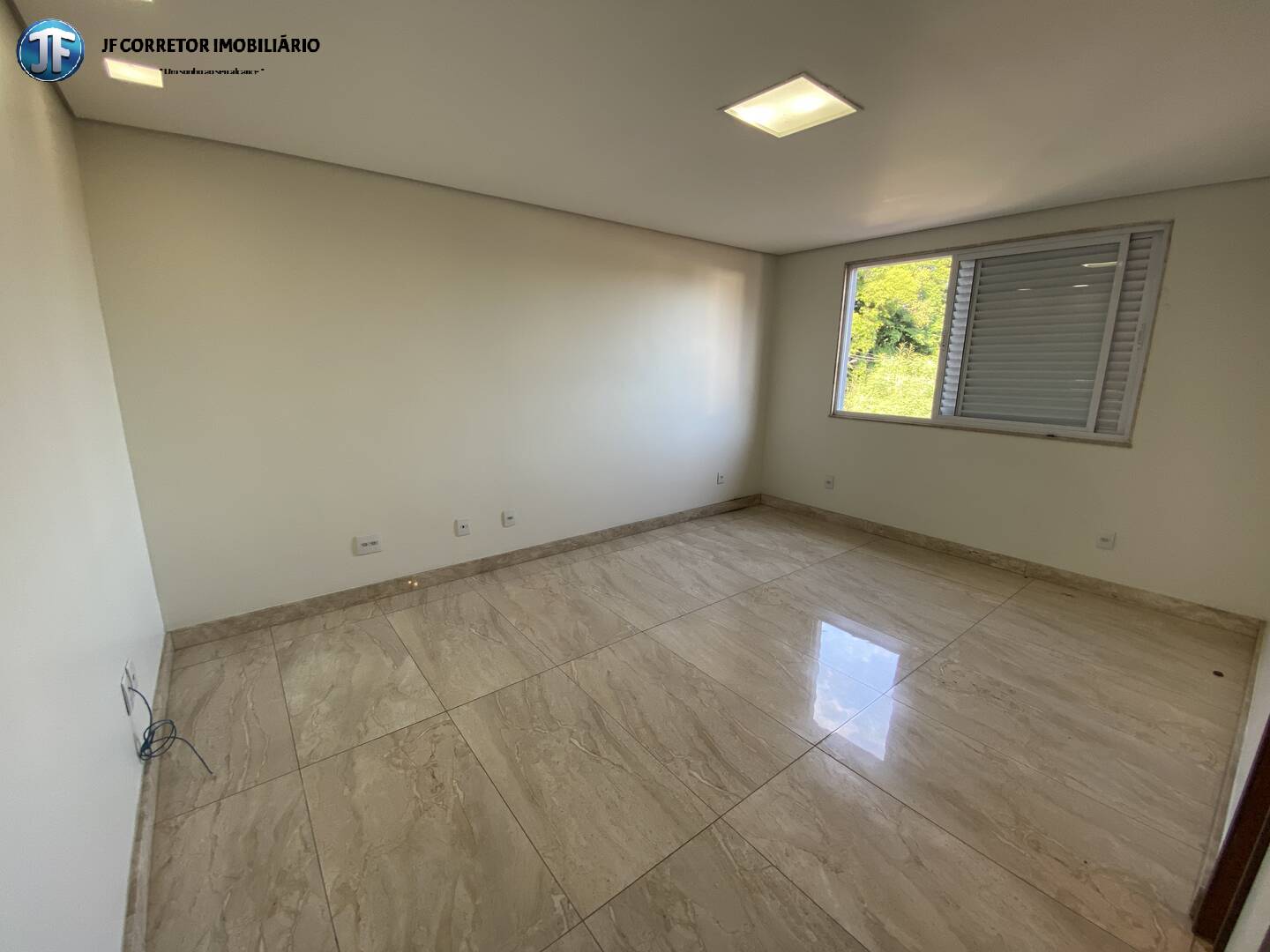 Casa, 4 quartos, 250 m² - Foto 21