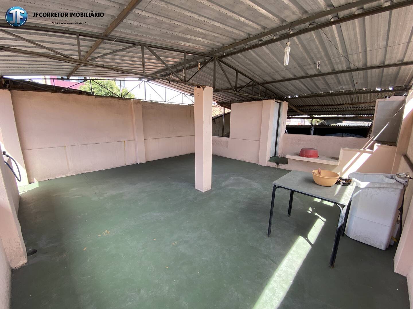 Casa à venda com 3 quartos, 239m² - Foto 15