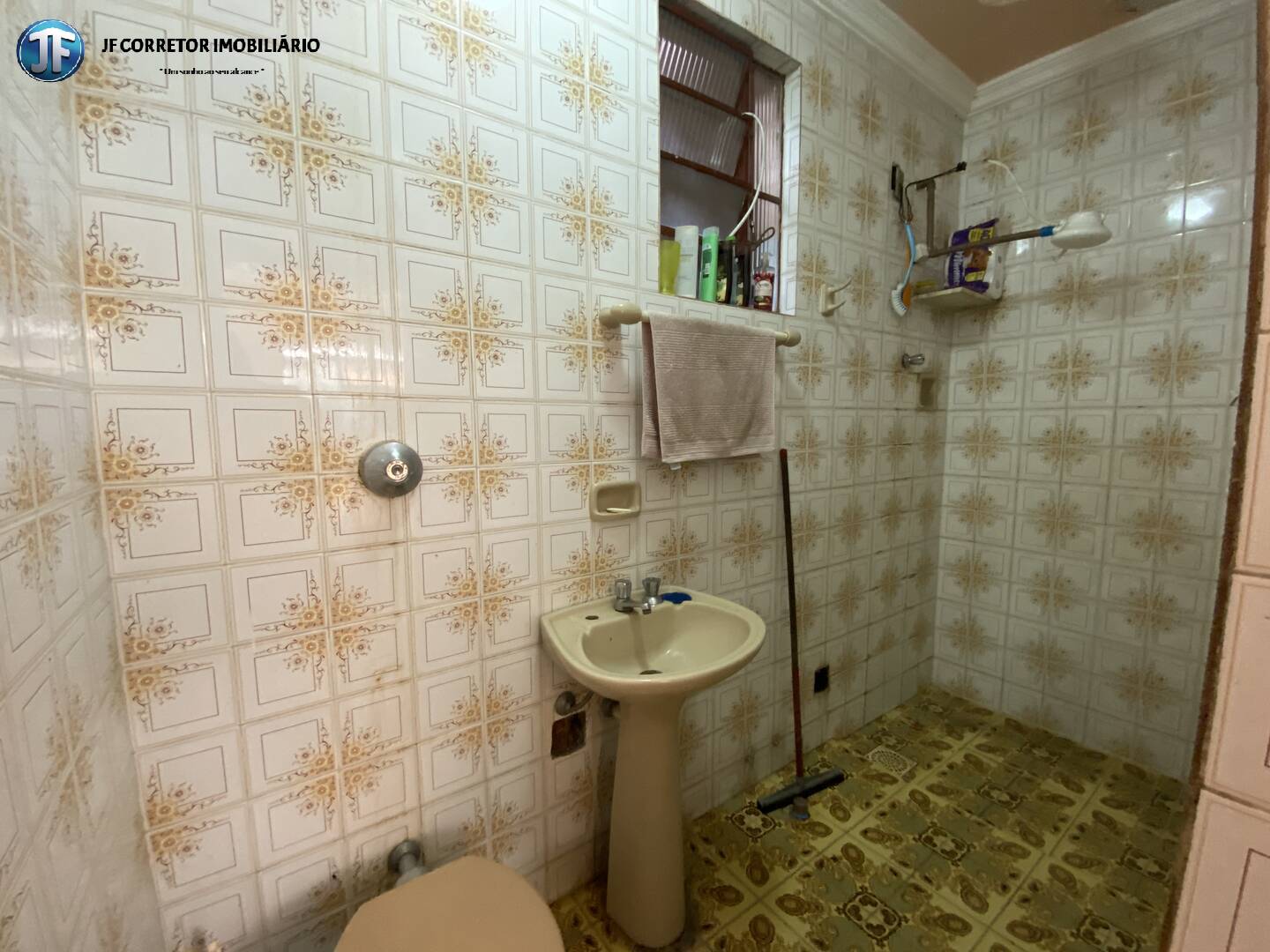 Casa à venda com 3 quartos, 239m² - Foto 5