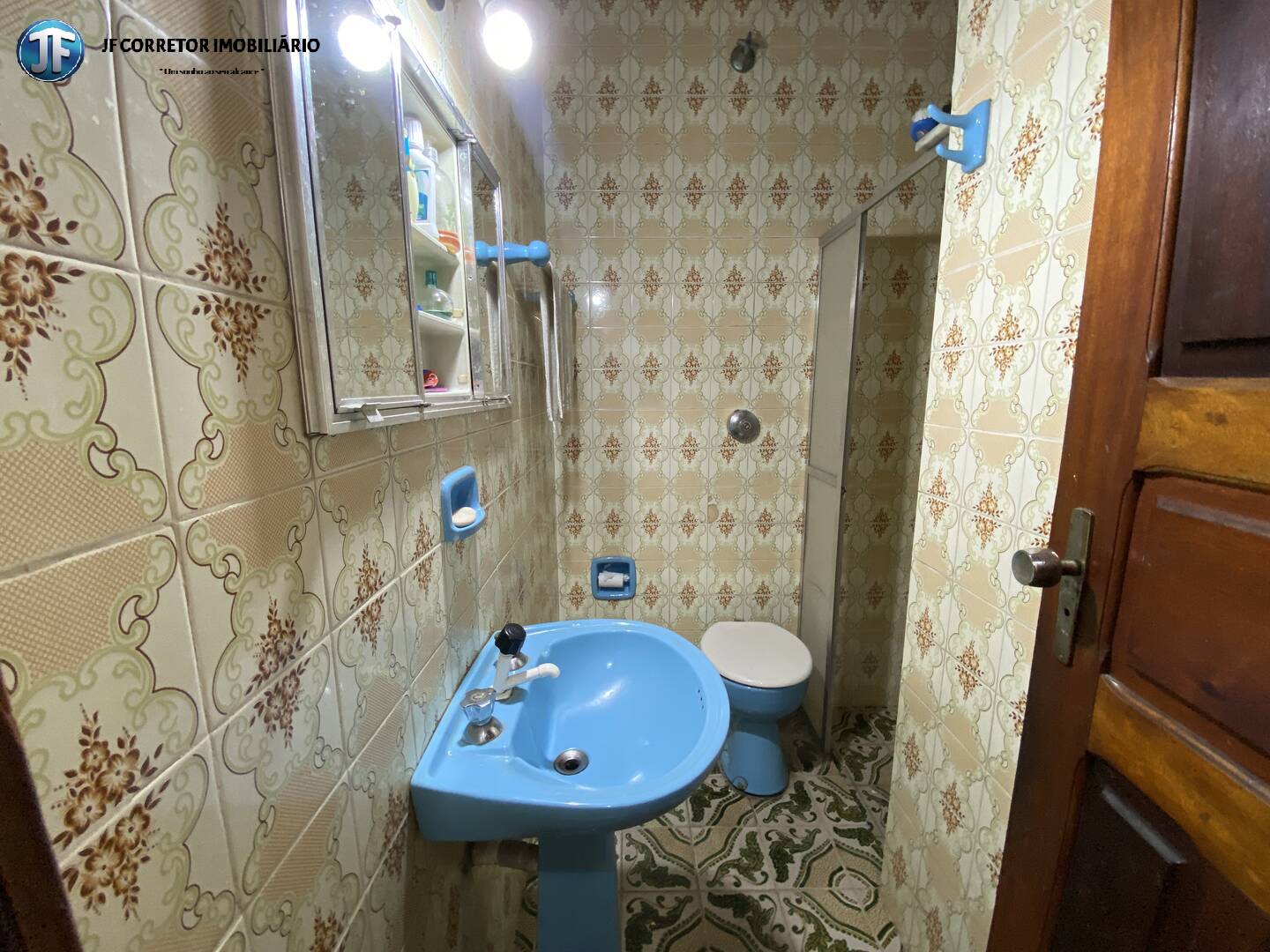 Casa à venda com 3 quartos, 239m² - Foto 6