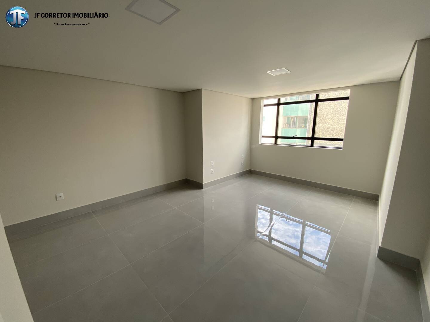 Cobertura à venda com 3 quartos, 215m² - Foto 4
