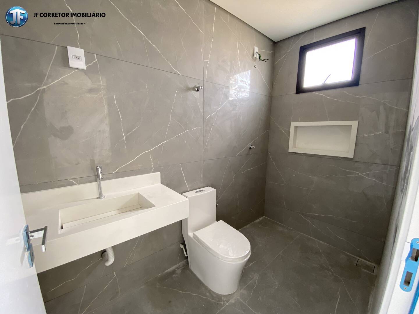 Cobertura à venda com 3 quartos, 215m² - Foto 11