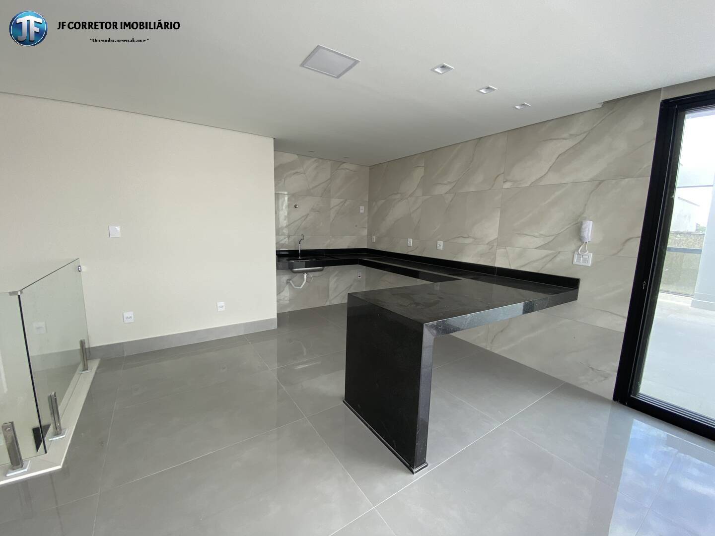 Cobertura à venda com 3 quartos, 215m² - Foto 12
