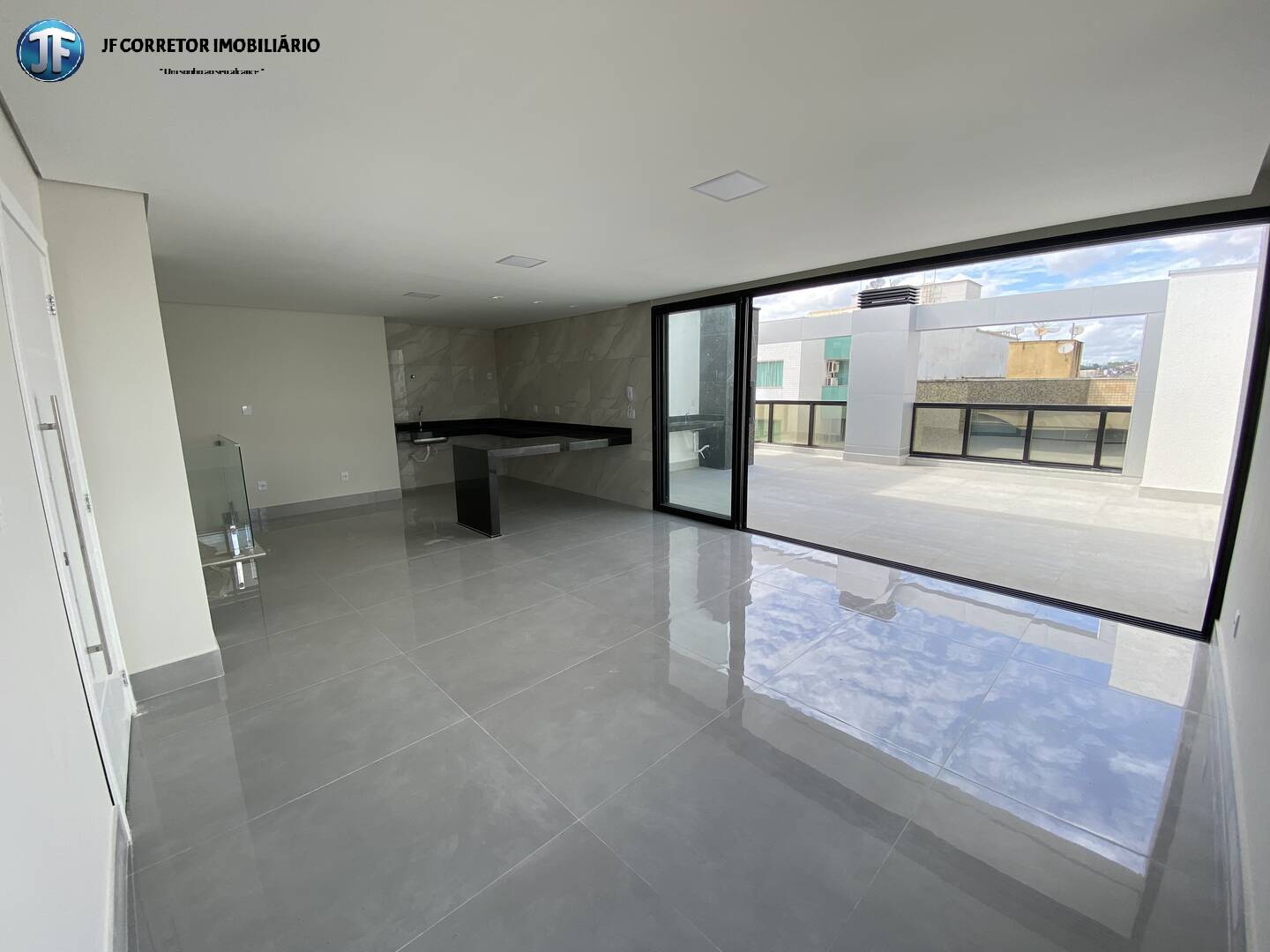 Cobertura à venda com 3 quartos, 215m² - Foto 15