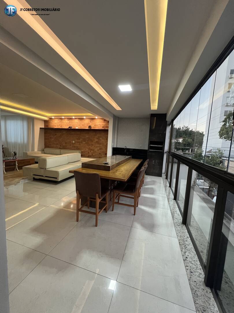 Apartamento à venda com 3 quartos, 200m² - Foto 4