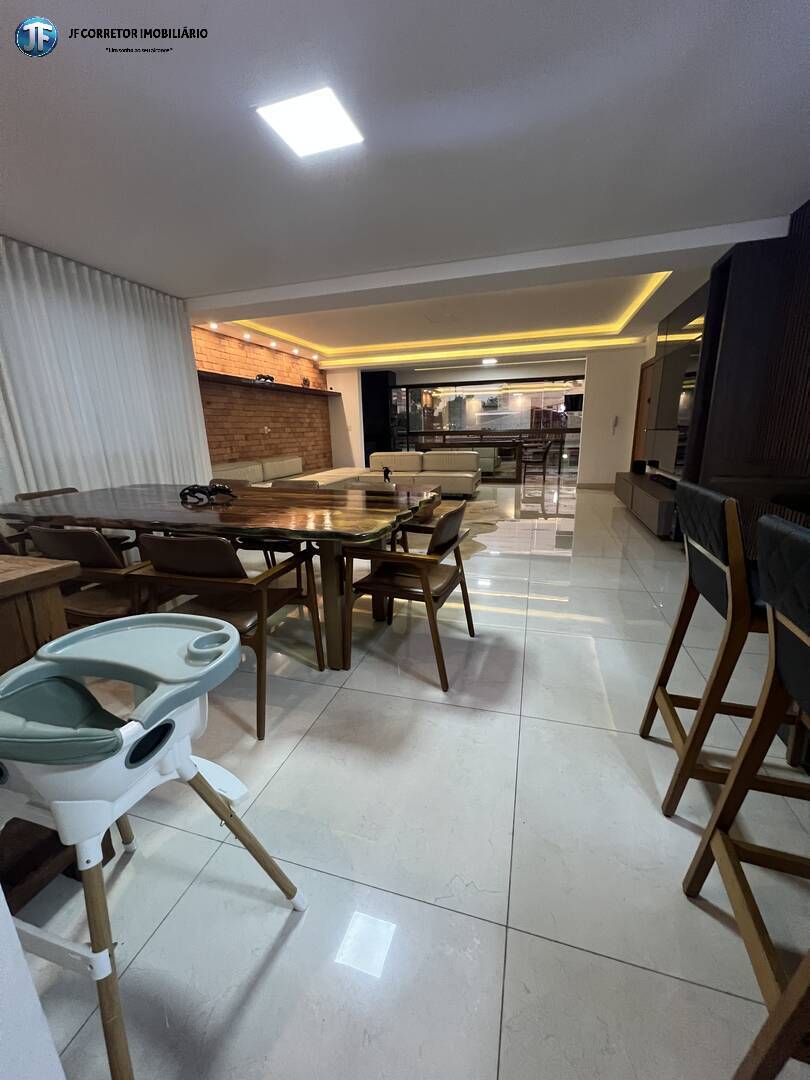 Apartamento à venda com 3 quartos, 200m² - Foto 6
