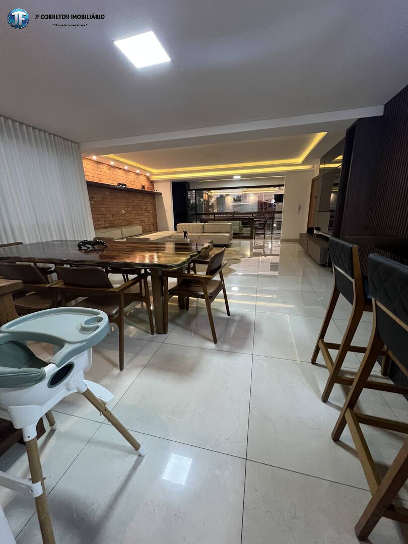 Apartamento à venda com 3 quartos, 200m² - Foto 7
