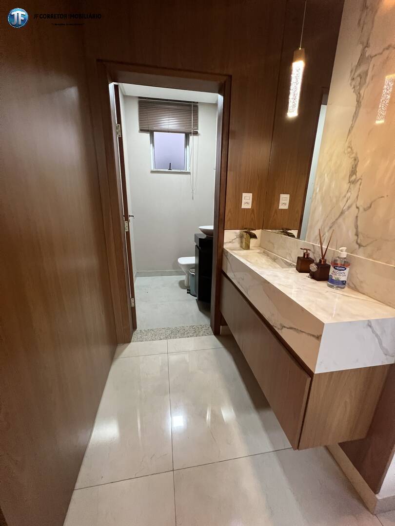 Apartamento à venda com 3 quartos, 200m² - Foto 9