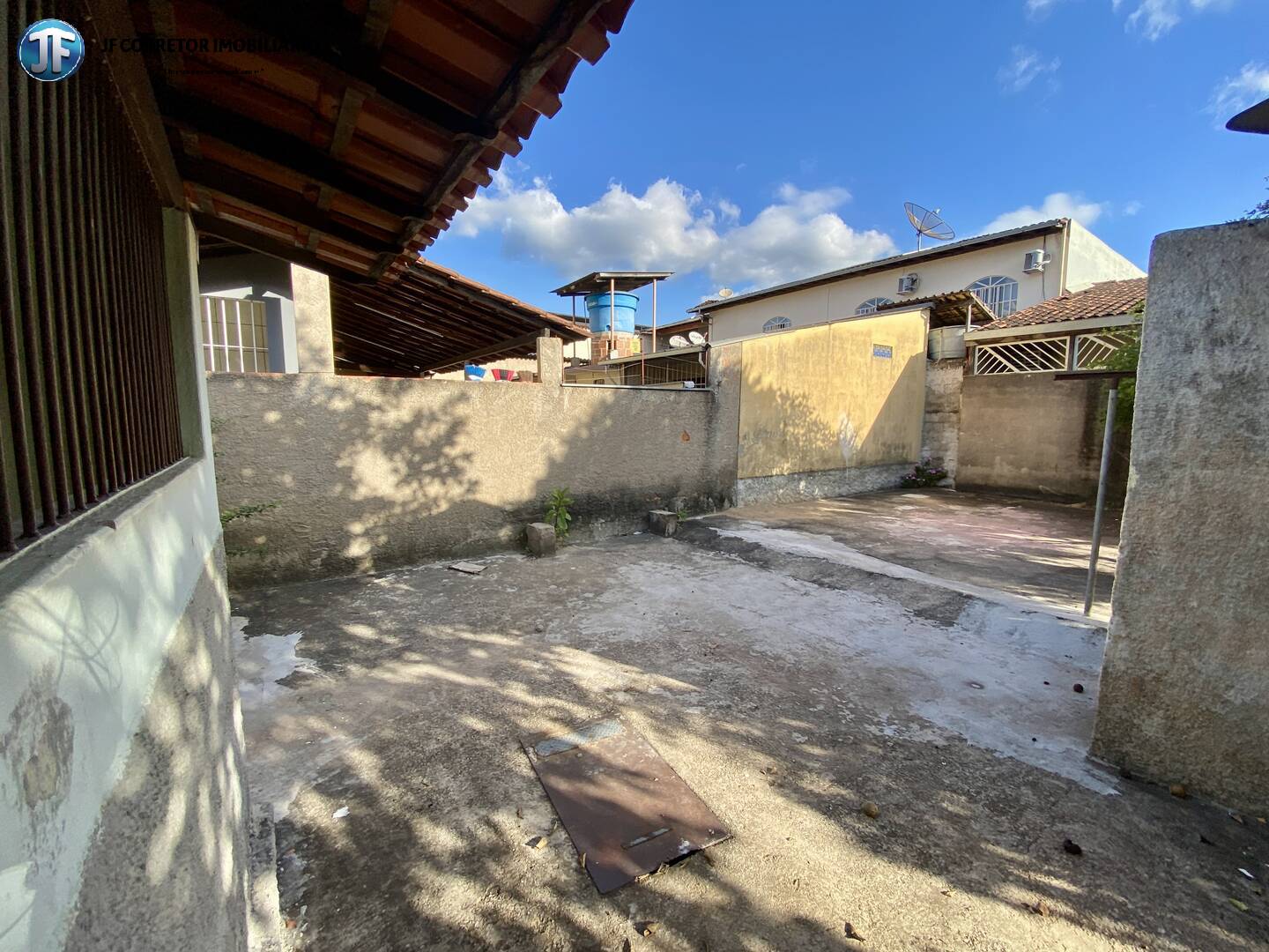 Casa à venda com 4 quartos, 360m² - Foto 15
